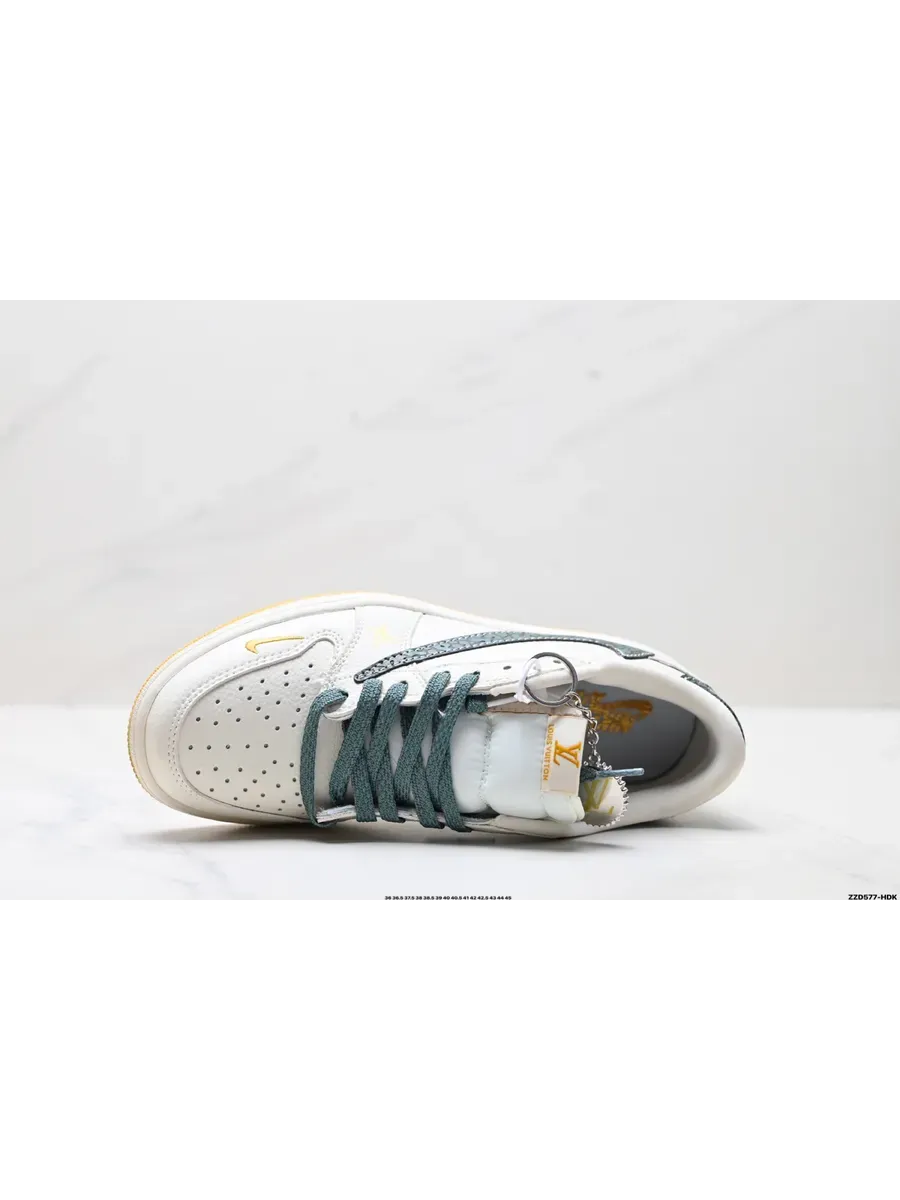 Nike X travis LV Customs