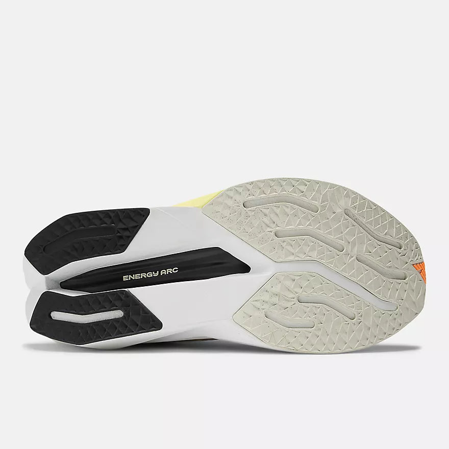 New Balance FuelCell Trainer V3